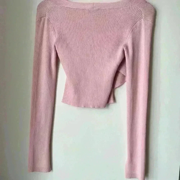 NWT Atmos & Here Charolette Cross Over Knit Feminine Girlie Powder Pink Top 6 - Picture 8 of 13